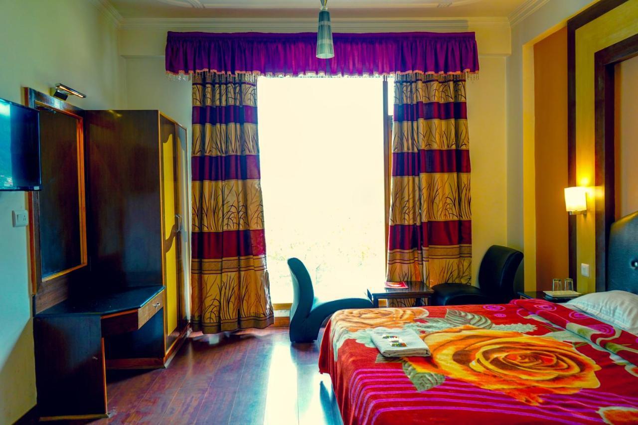 Hotel Akash Regency 마날리 외부 사진